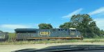 CSX 958 leads M370.